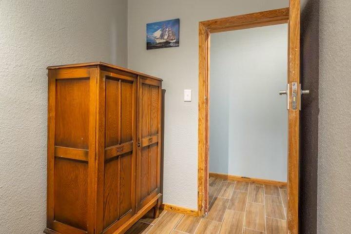 2 Bedroom Property for Sale in Fish Hoek Western Cape